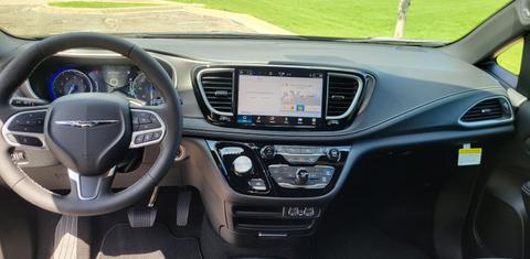 Chrysler Pacifica 2025