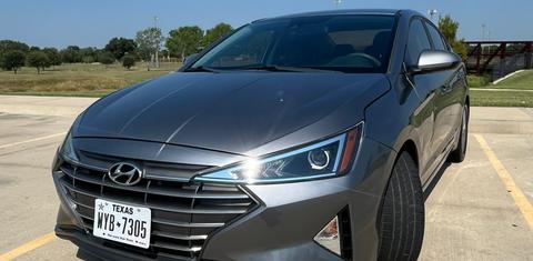 Hyundai Elantra 2019