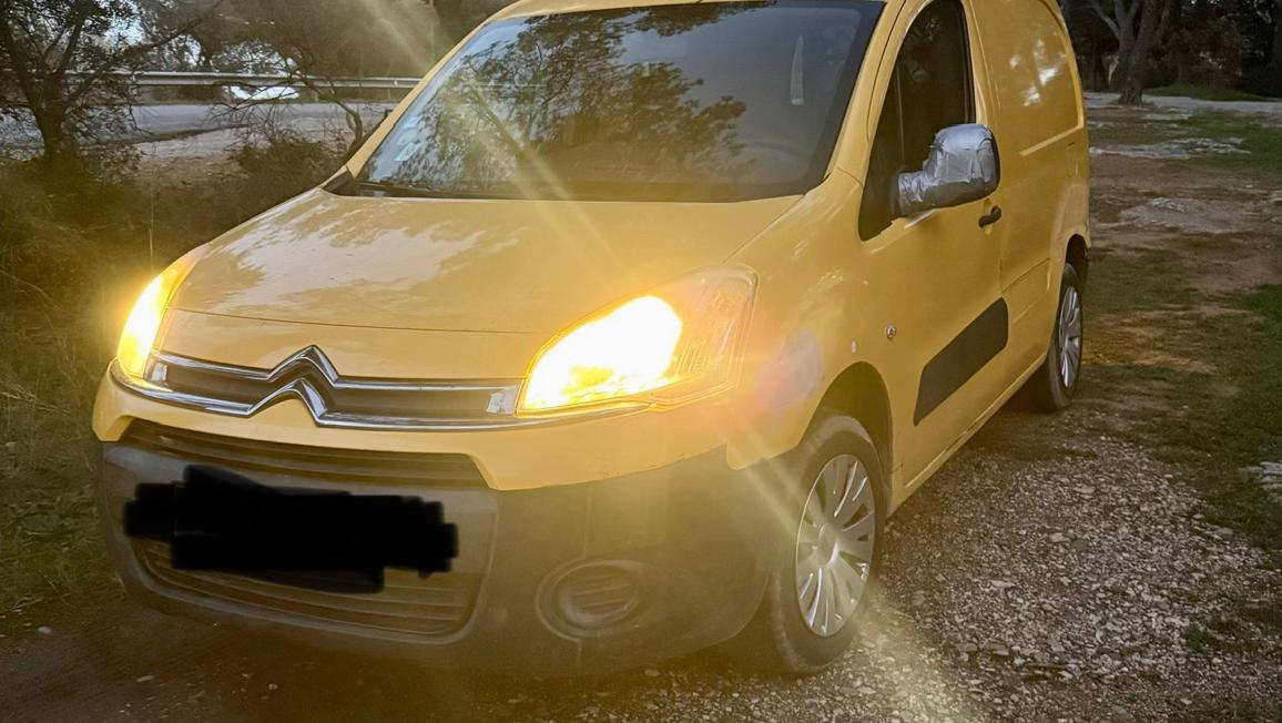 Citroen BERLINGO FOURGON 2014 à Salon-de-Provence