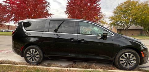 Chrysler Pacifica 2022