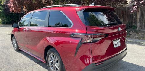 Toyota Sienna 2023