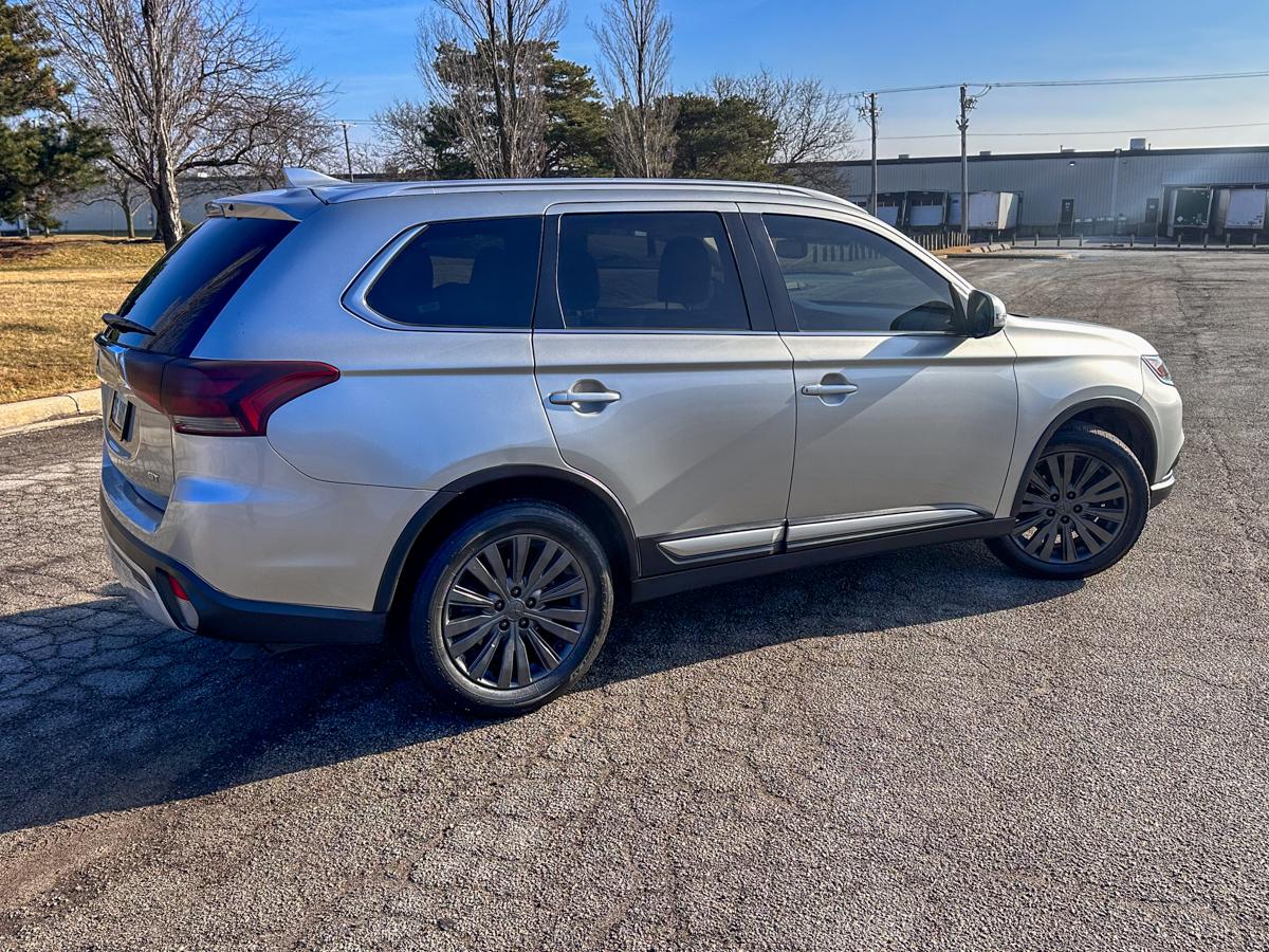 Mitsubishi Outlander 2020 in Chicago, IL