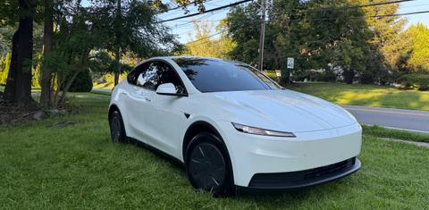 Tesla Model Y 2026