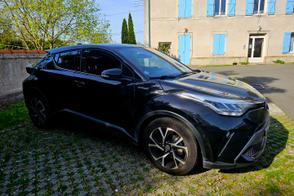 Toyota C-HR car