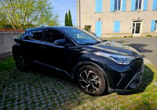 Toyota C-HR car