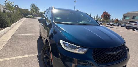 Chrysler Pacifica 2022