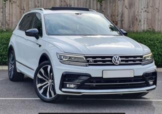 Volkswagen Tiguan car