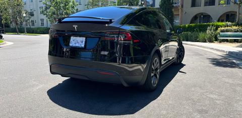 Tesla Model X 2022
