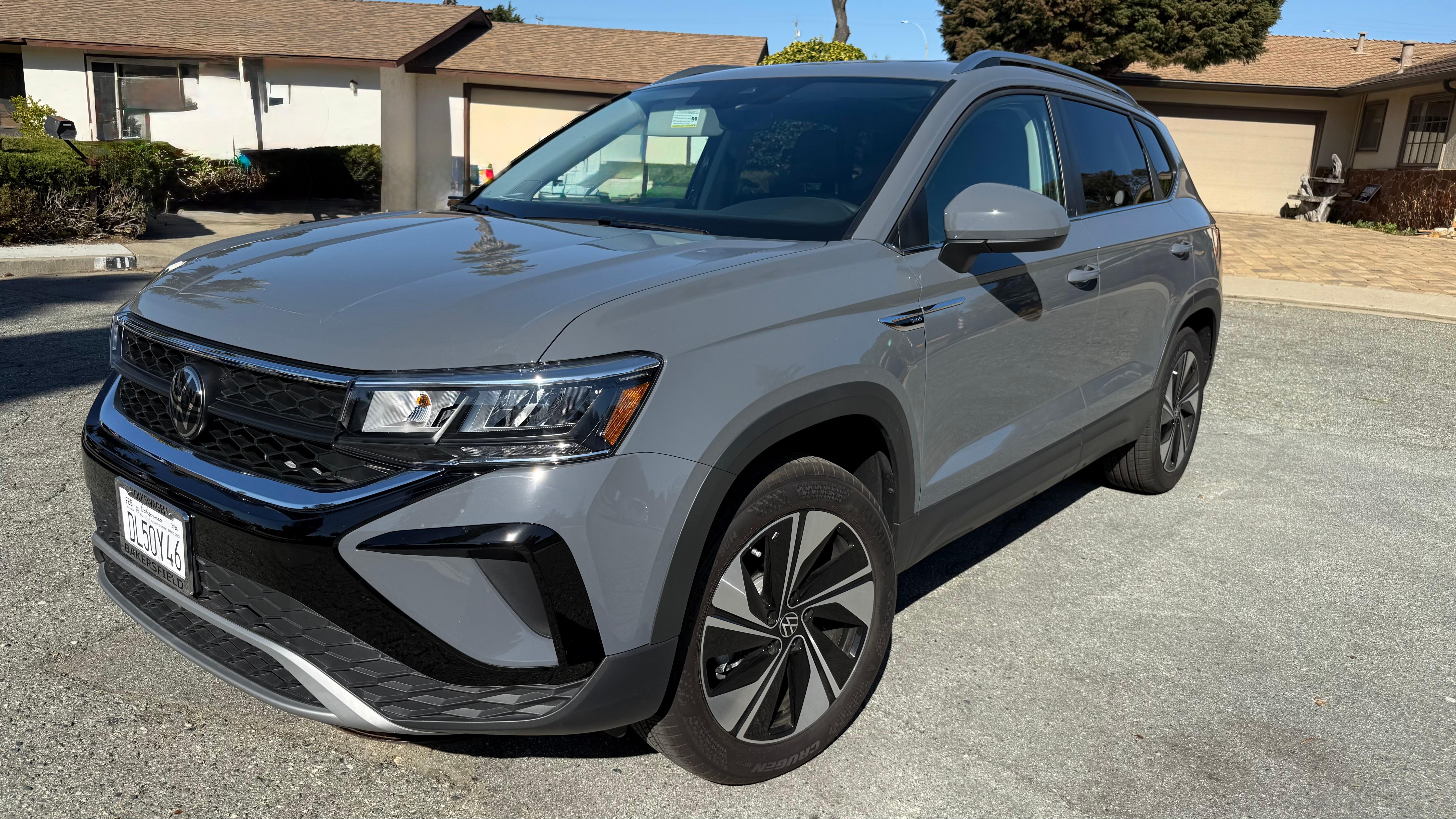 Volkswagen Taos 2024 in Seaside, CA