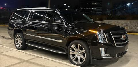 Cadillac Escalade ESV 2017