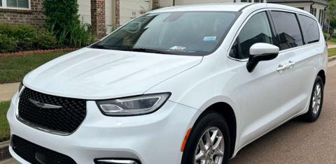 Chrysler Pacifica 2023