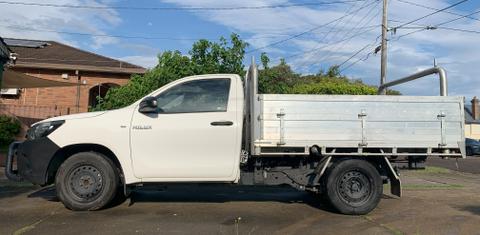 Toyota HILUX 2021