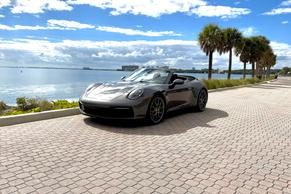Porsche 911 2023 in Miami