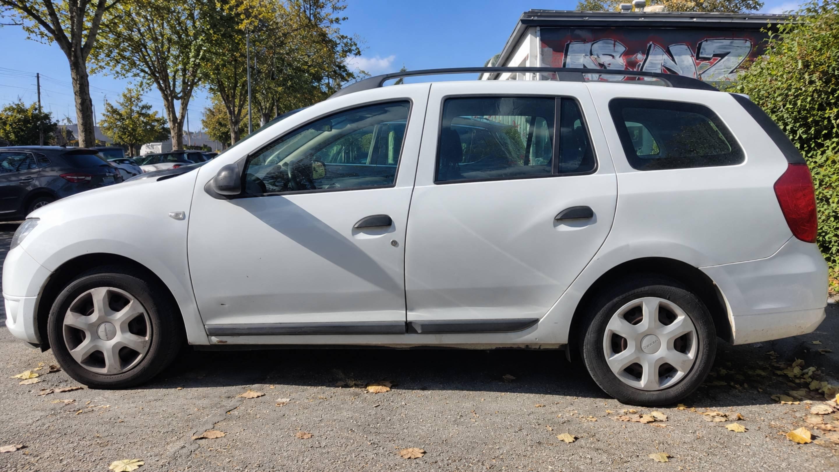 Dacia LOGAN MCV 2015 in Brest
