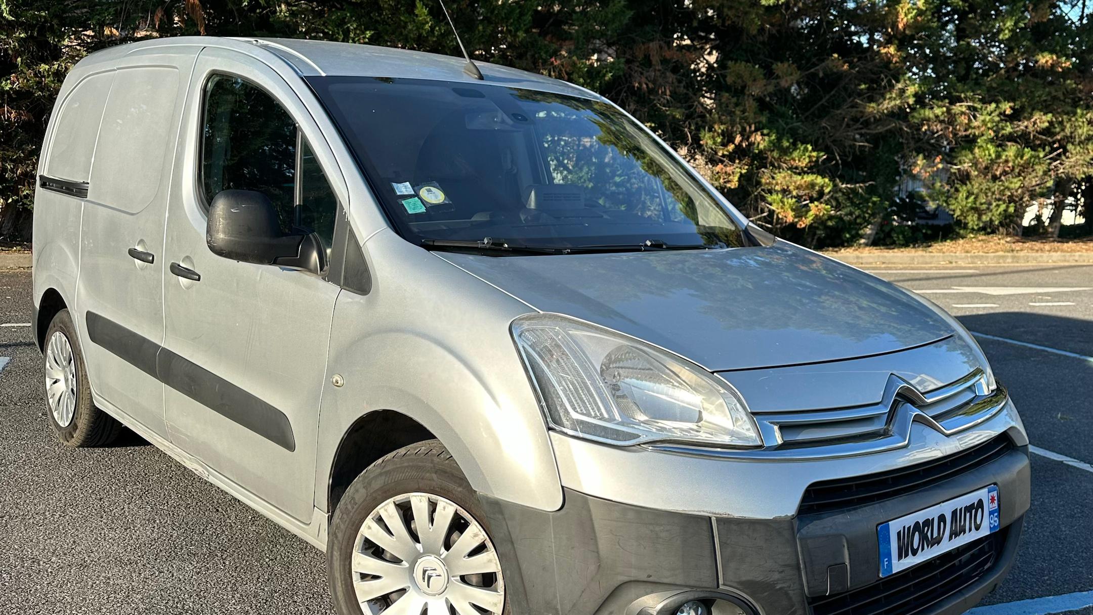 Citroen BERLINGO FOURGON 2014 à Eaubonne