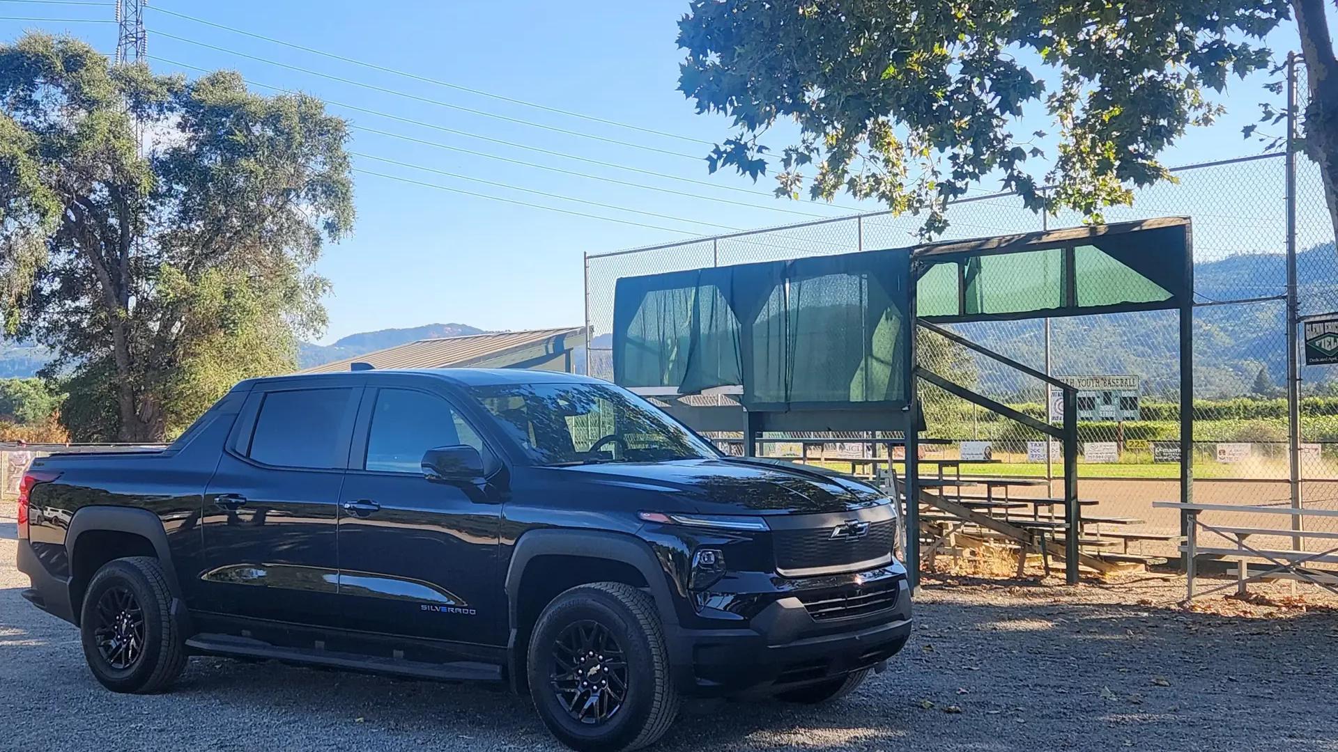 Chevrolet Silverado EV 2024 à Laval, QC