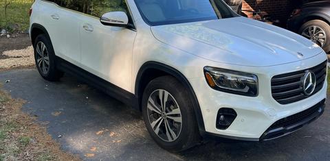 Mercedes-Benz GLB-Class 2025