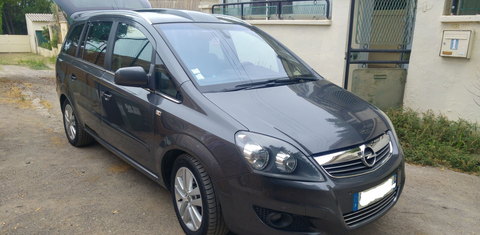 Opel ZAFIRA 2011