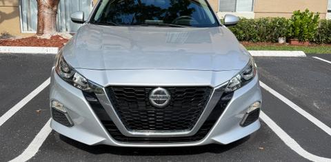 Nissan Altima 2019