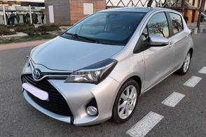 Toyota Yaris car