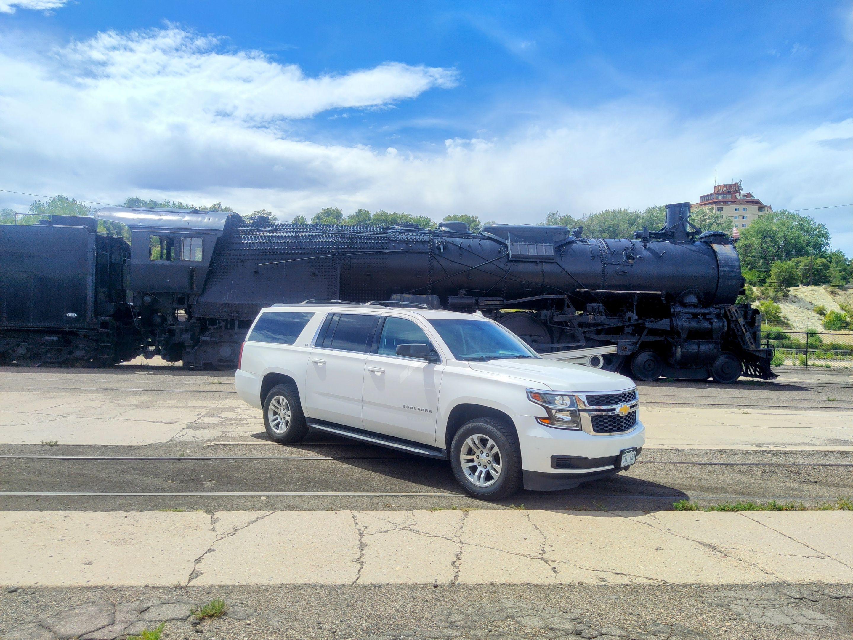 Chevrolet Suburban 2015 in 
