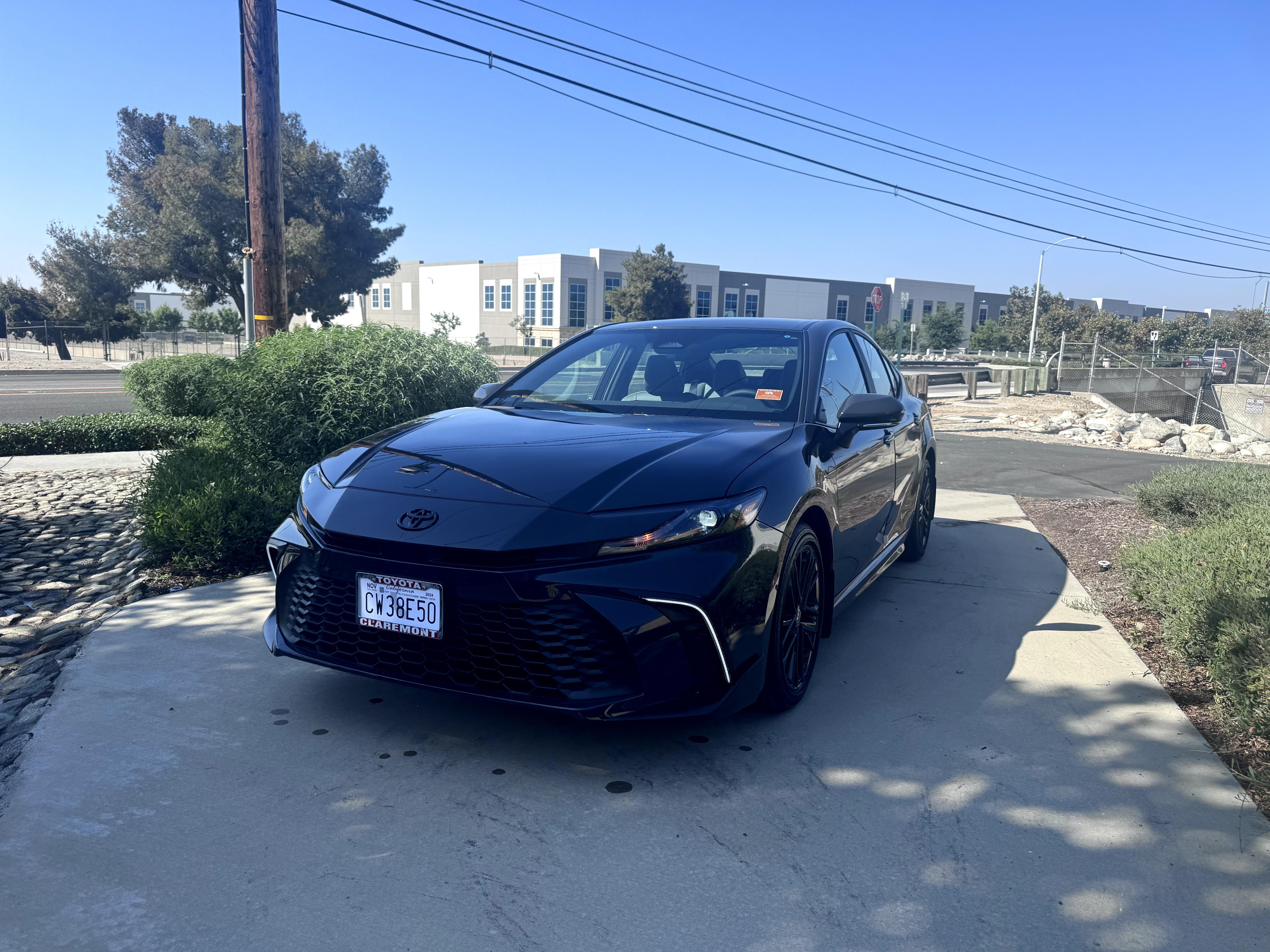 Toyota Camry Hybrid 2025 in 
