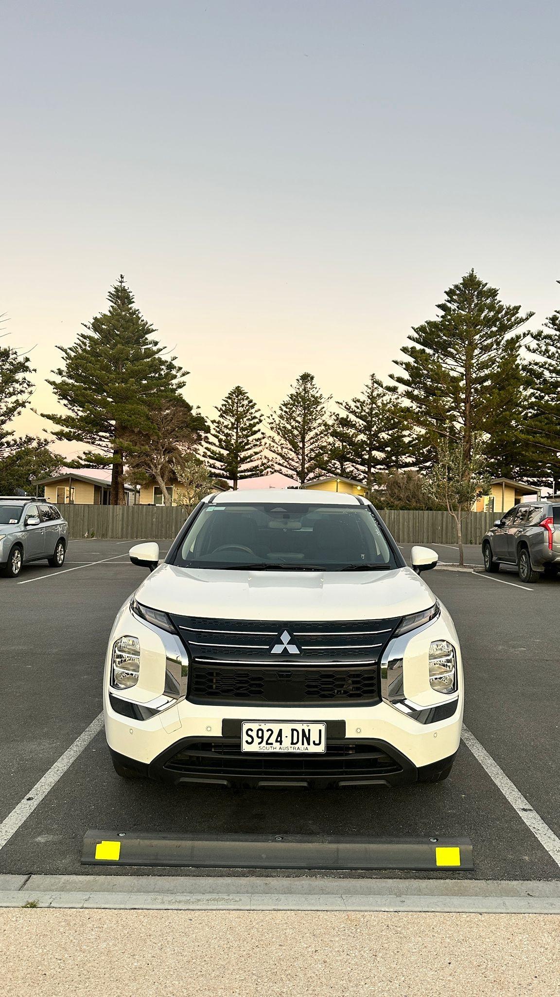 Mitsubishi OUTLANDER 2024 in Mawson Lakes