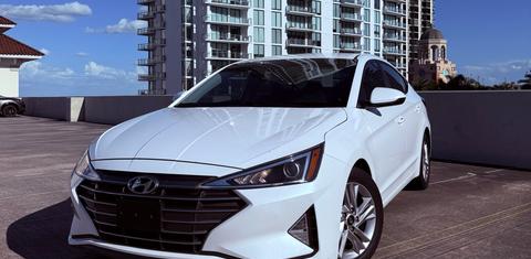 Hyundai Elantra 2020