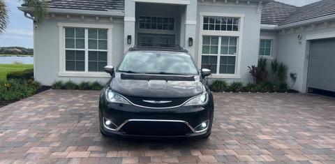 Chrysler Pacifica 2017