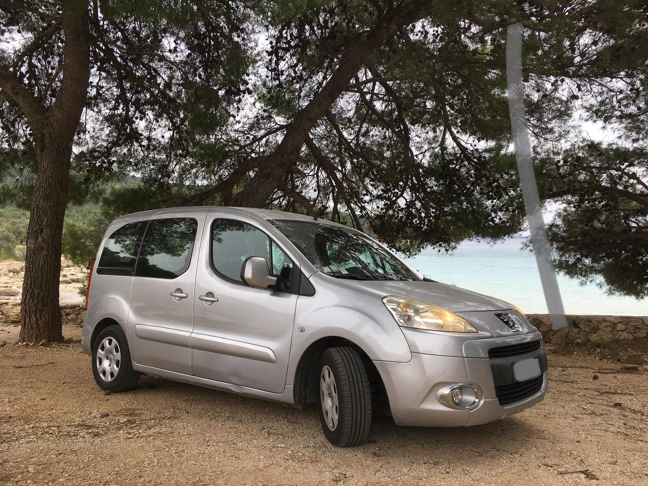 Peugeot PARTNER TEPEE 2010 à Grasse