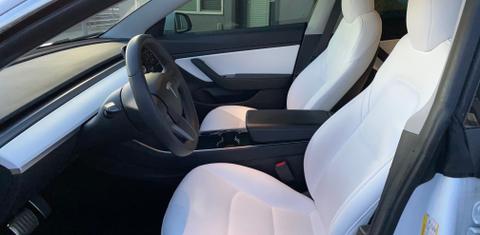 Tesla Model 3 2020