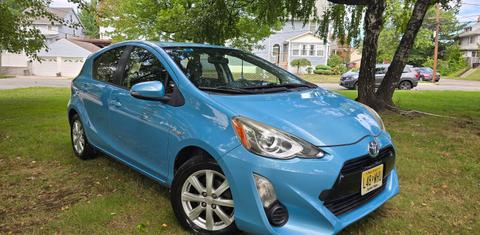 Toyota Prius c 2015