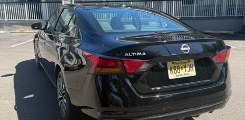 Nissan Altima 2025