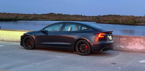 Tesla Model 3 2025