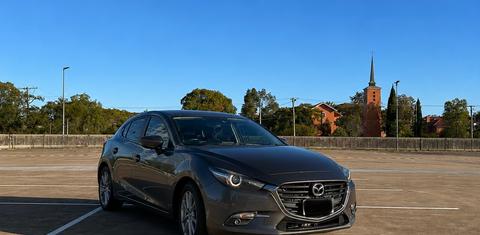 Mazda MAZDA3 2018