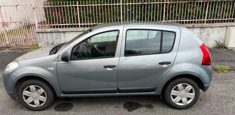 Dacia SANDERO 2010