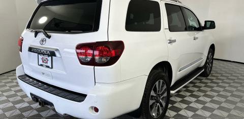Toyota Sequoia 2020