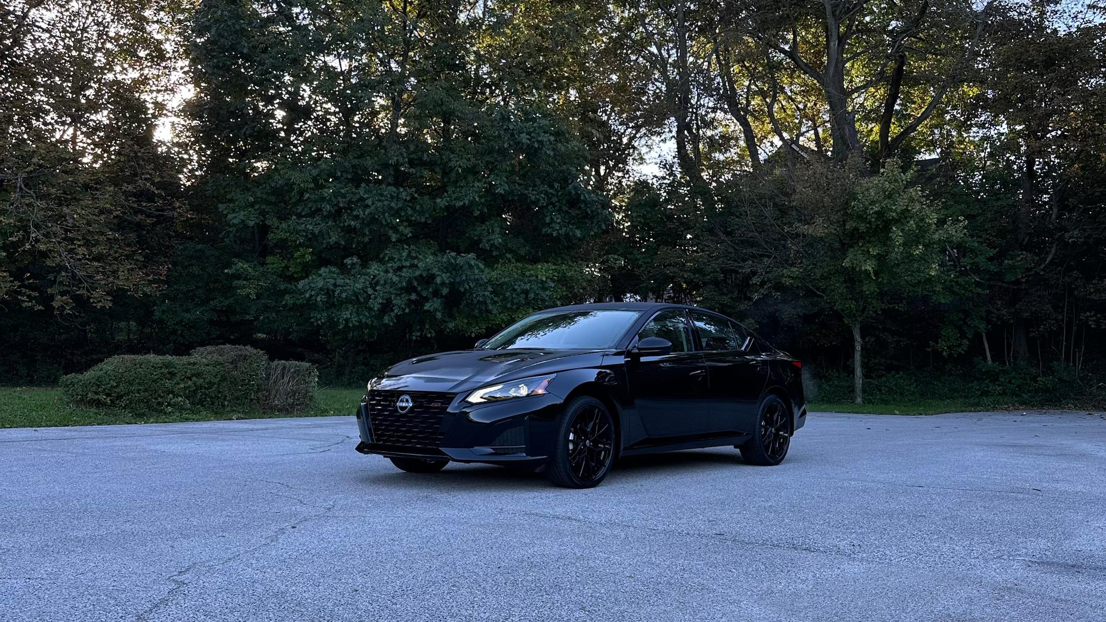 Nissan Altima 2026 in Cleveland, OH