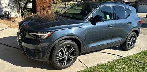 Volvo XC40 2026