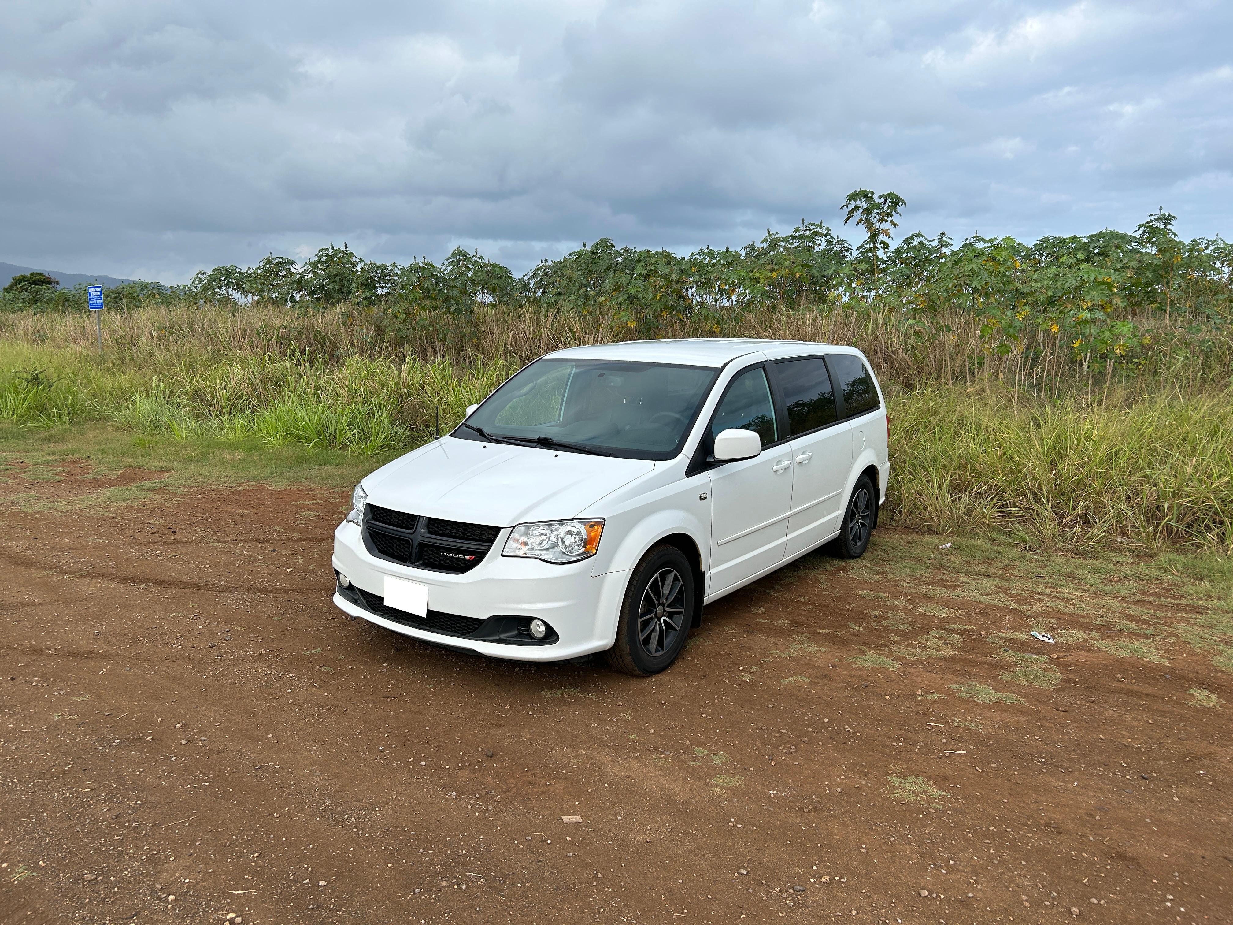Dodge Grand Caravan 2014 in Honolulu, HI