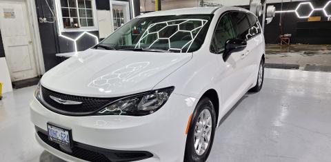 Chrysler Grand Caravan 2024
