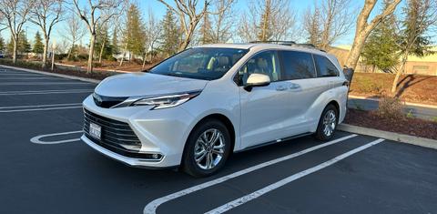 Toyota Sienna 2022
