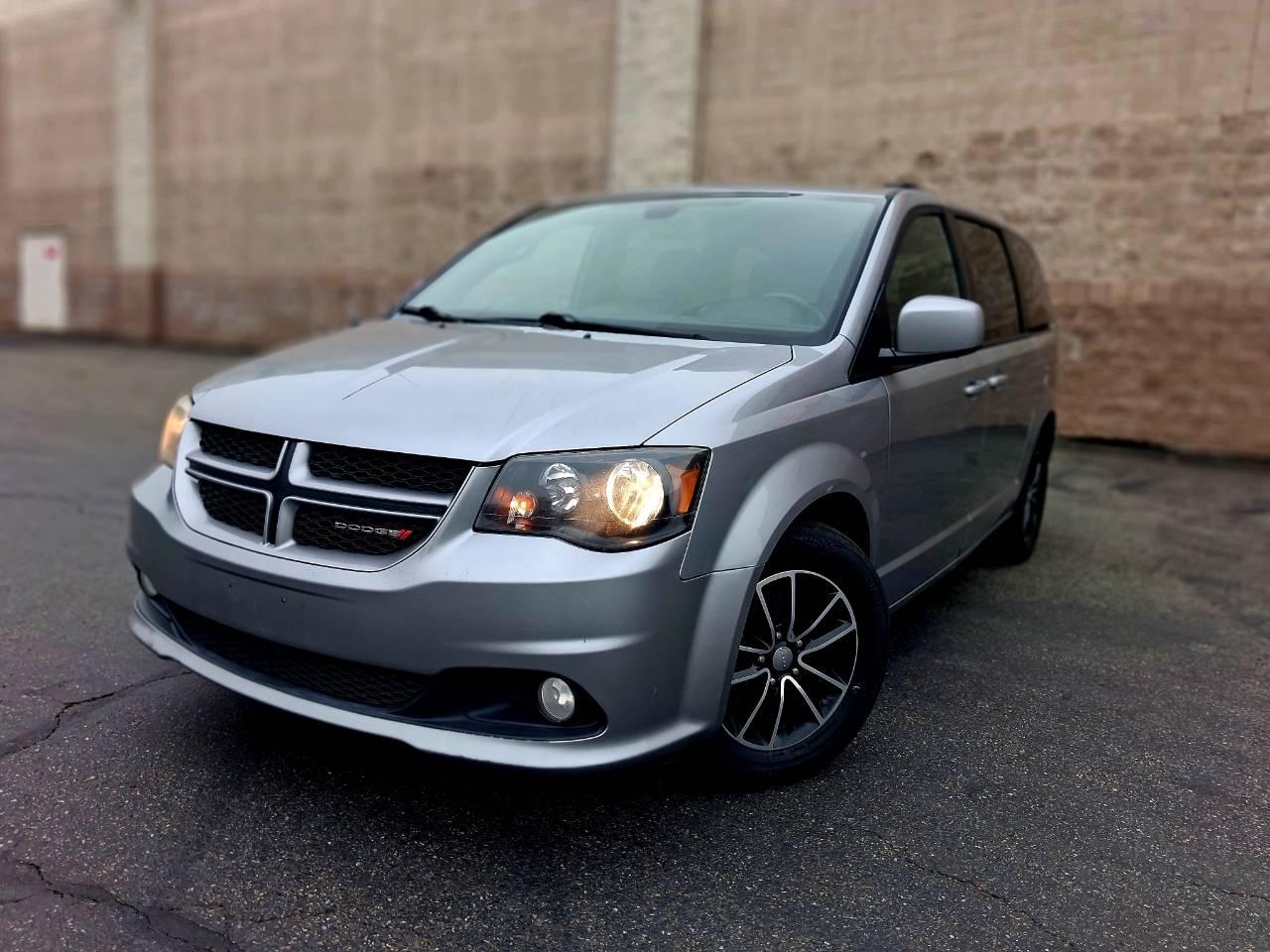 Dodge Grand Caravan 2019 in Renton, WA