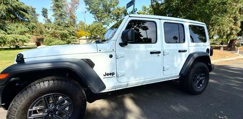 Jeep Wrangler 2024