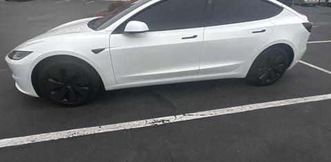 Tesla Model 3 2025