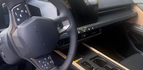 Lexus ES 2026
