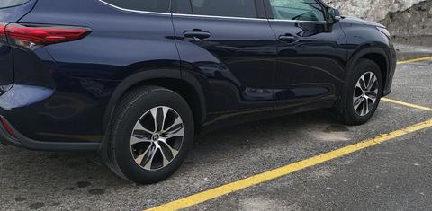 Toyota Highlander 2021
