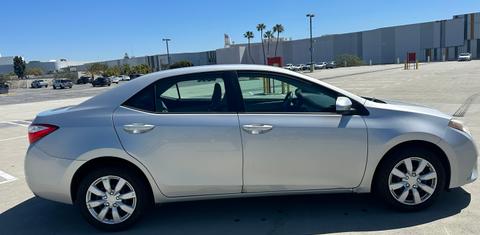 Toyota Corolla 2015