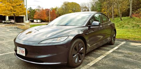 Tesla Model 3 2024