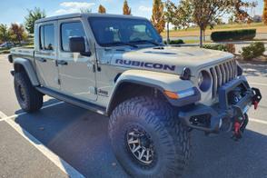 Jeep Gladiator car